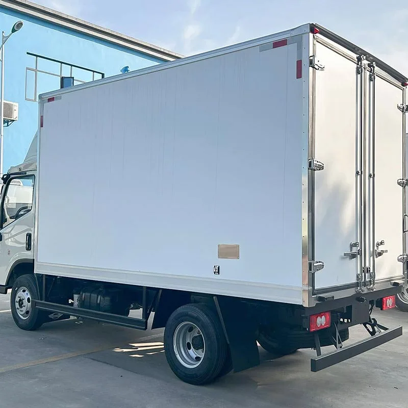 Каросерия на хладилен камион FRPSkin Max